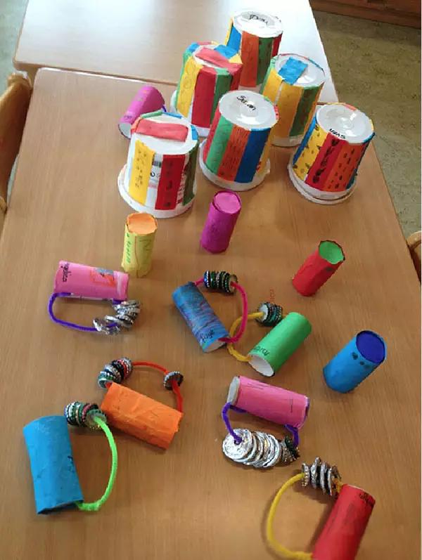 一边是“热腾腾”的年货节