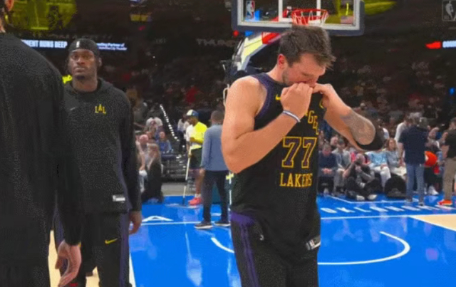 湖人惨败雷霆东契奇伤退冲击赛季最佳阵容