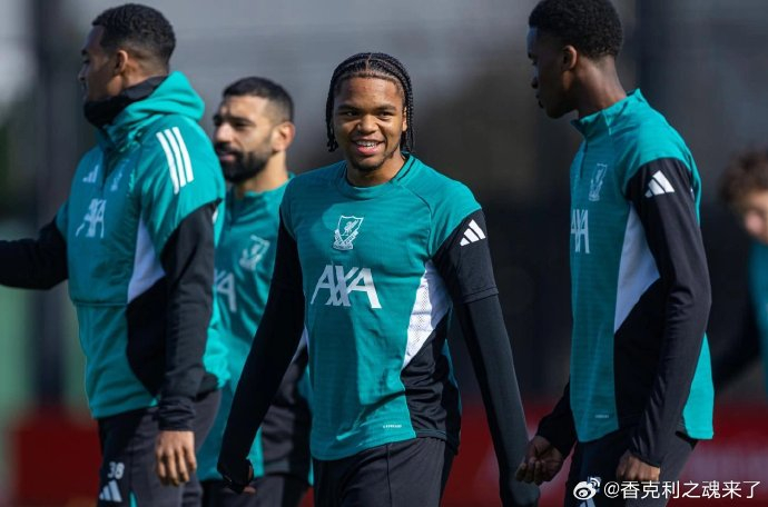 英超焦点战上演惊天逆转 球迷见证绝地反击奇迹