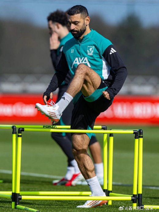 英超焦点战上演惊天逆转 球迷见证绝地反击奇迹