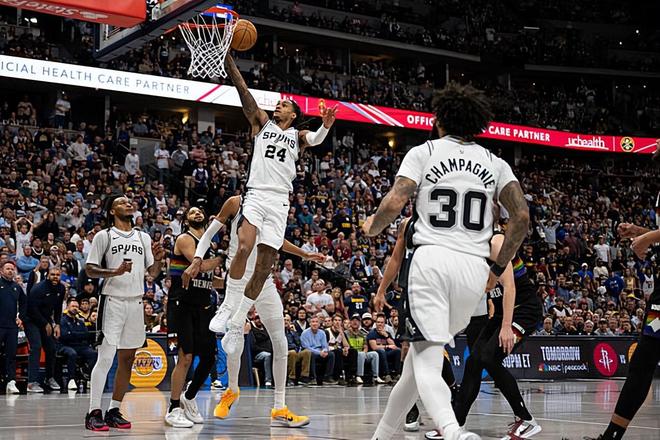 丹佛掘金加时险胜马刺 瓦塞尔表现低迷成败关键